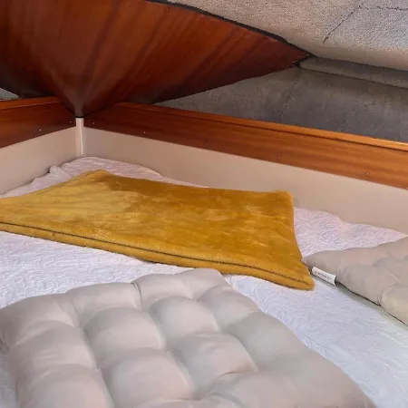 Nuit Insolite Sur Un Bateau Botel *